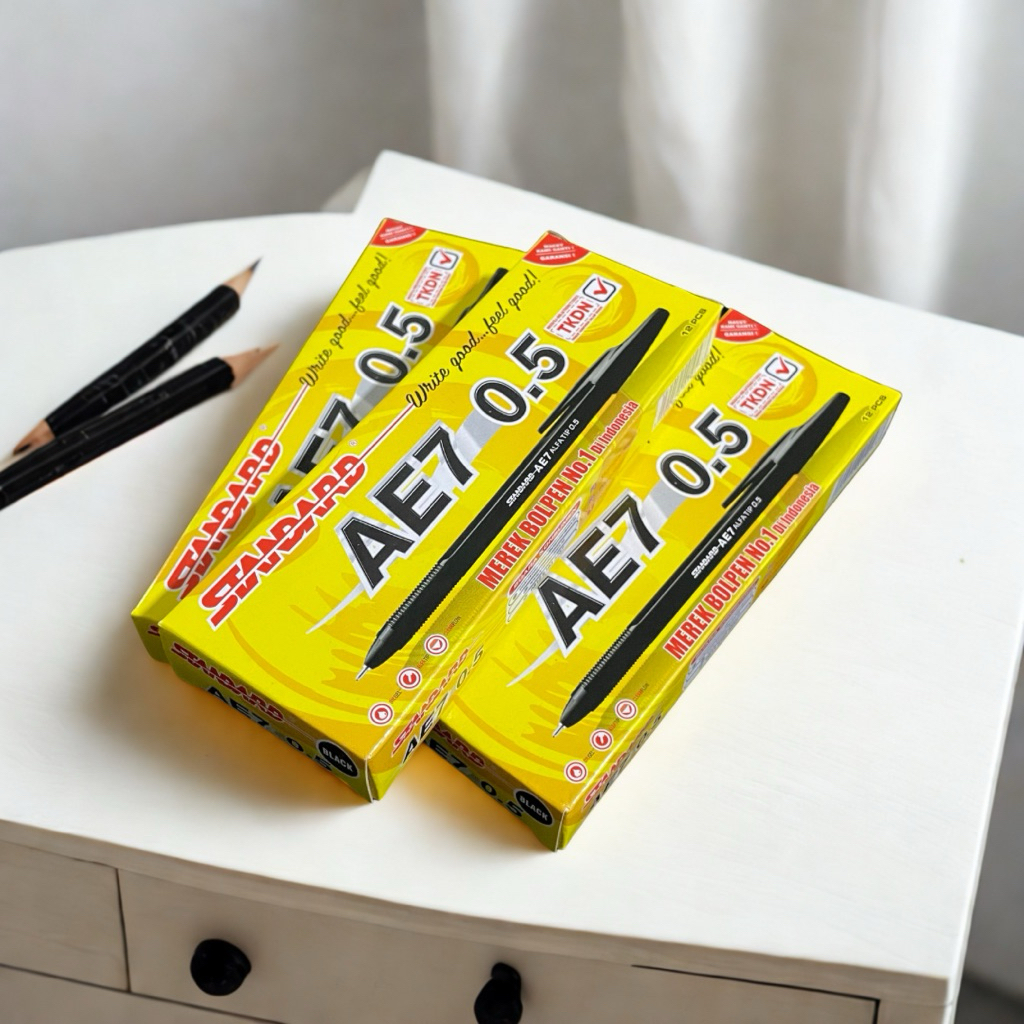 

Bolpen Standard AE7 0,5 Warna Hitam