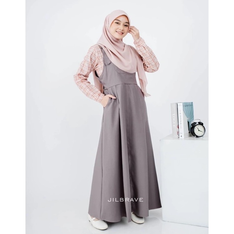 Vania Overall jilbrave preloved like new vvgc