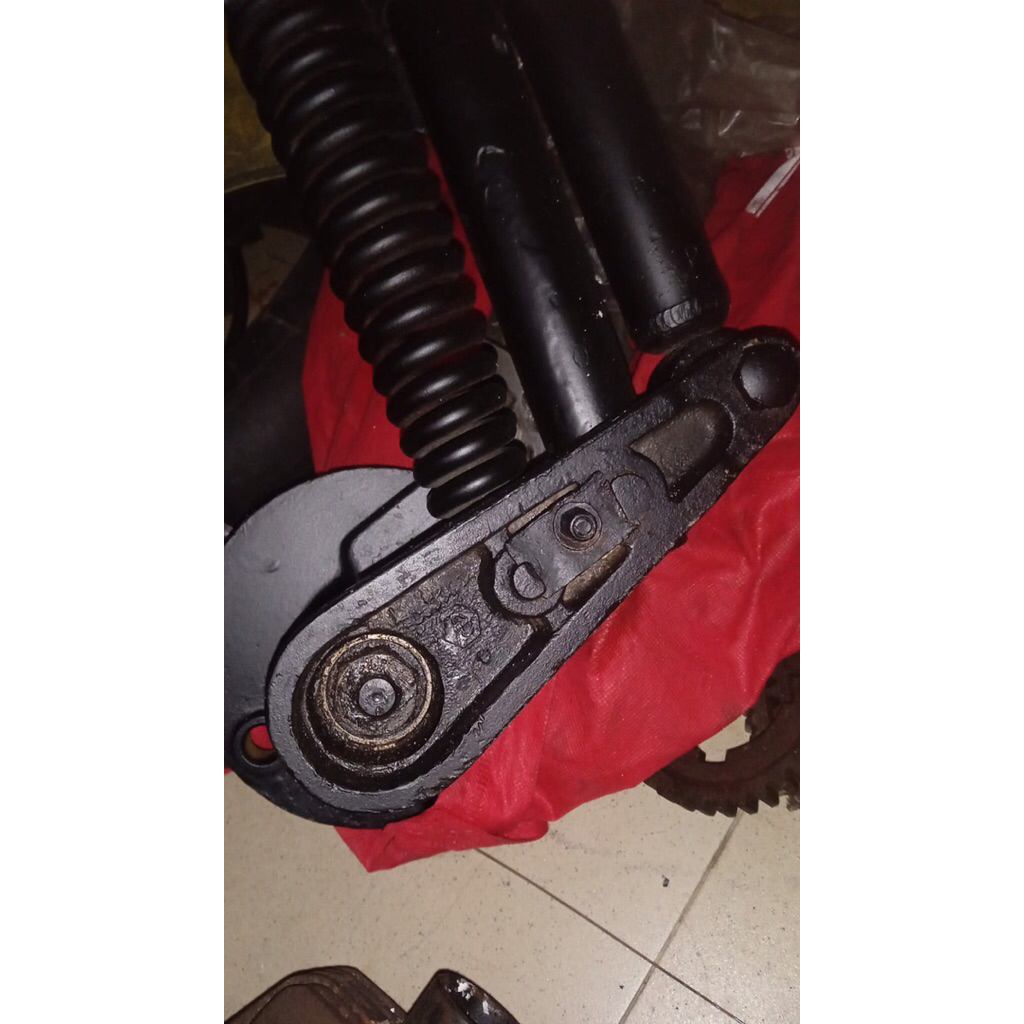 balhub / pala babi fork 3 vespa ps super sprin original