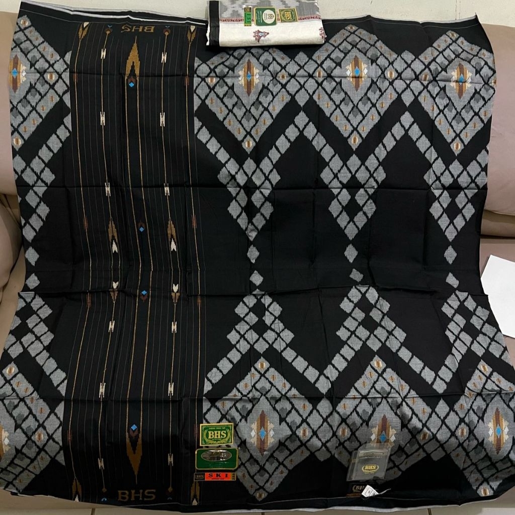 Sarung BHS Full Sutra SKI Gold Jadul Full Sutra 210 Jahitan Tengah ATBM Limited
