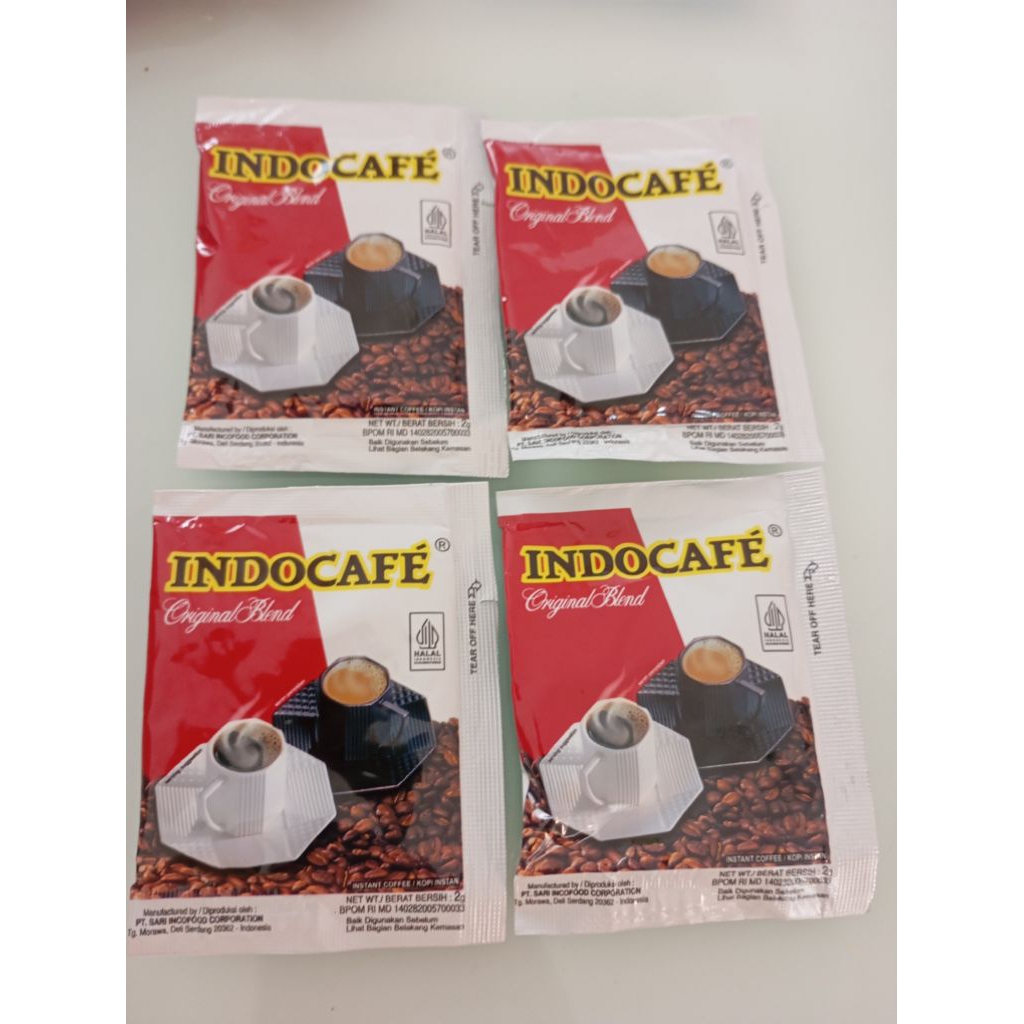 

INDOCAFE original blend tanpa ampas isi 10 sachet