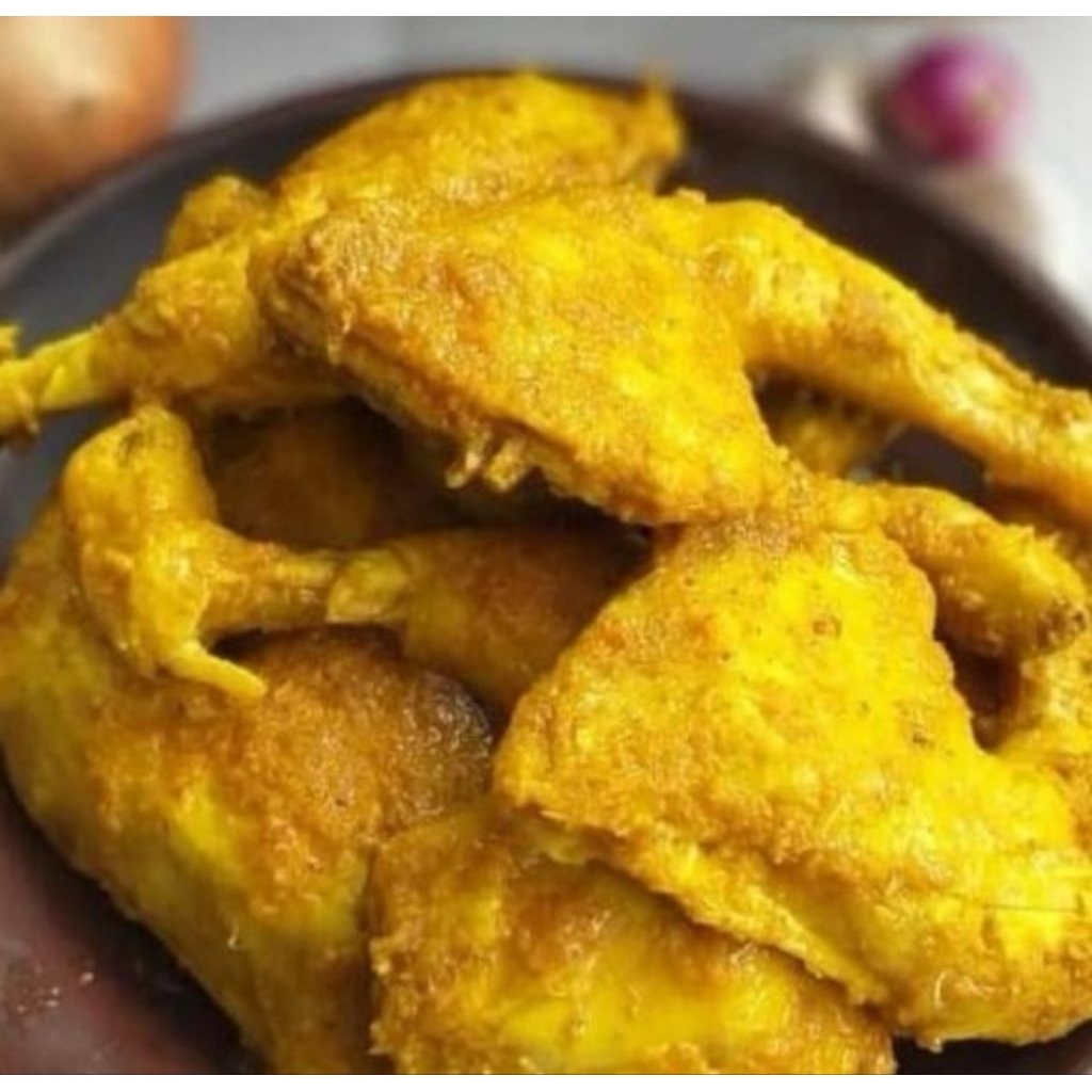 

Ayam pejantan kuning frozen(dada) siap goreng