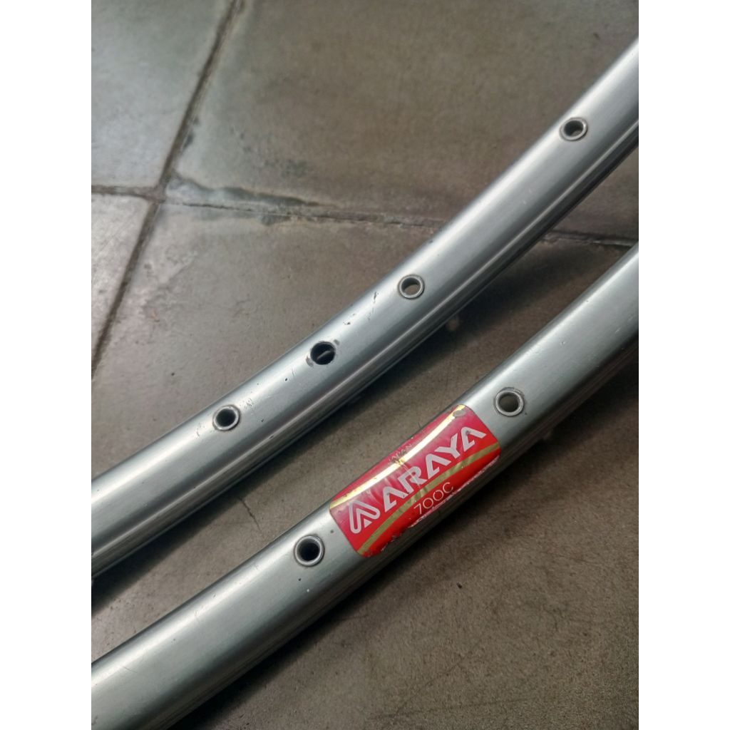 rim 700c araya japan