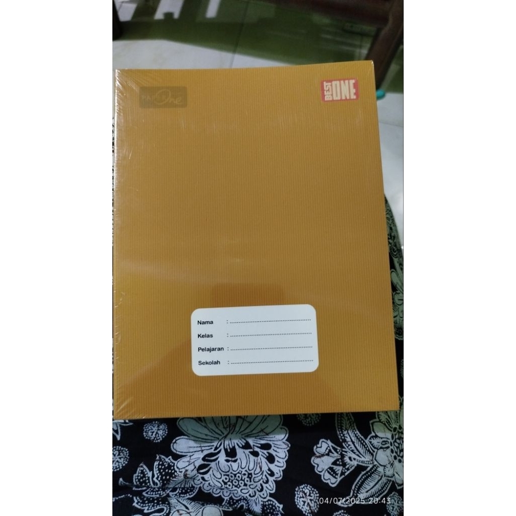 

Buku Tulis Best One kraft
