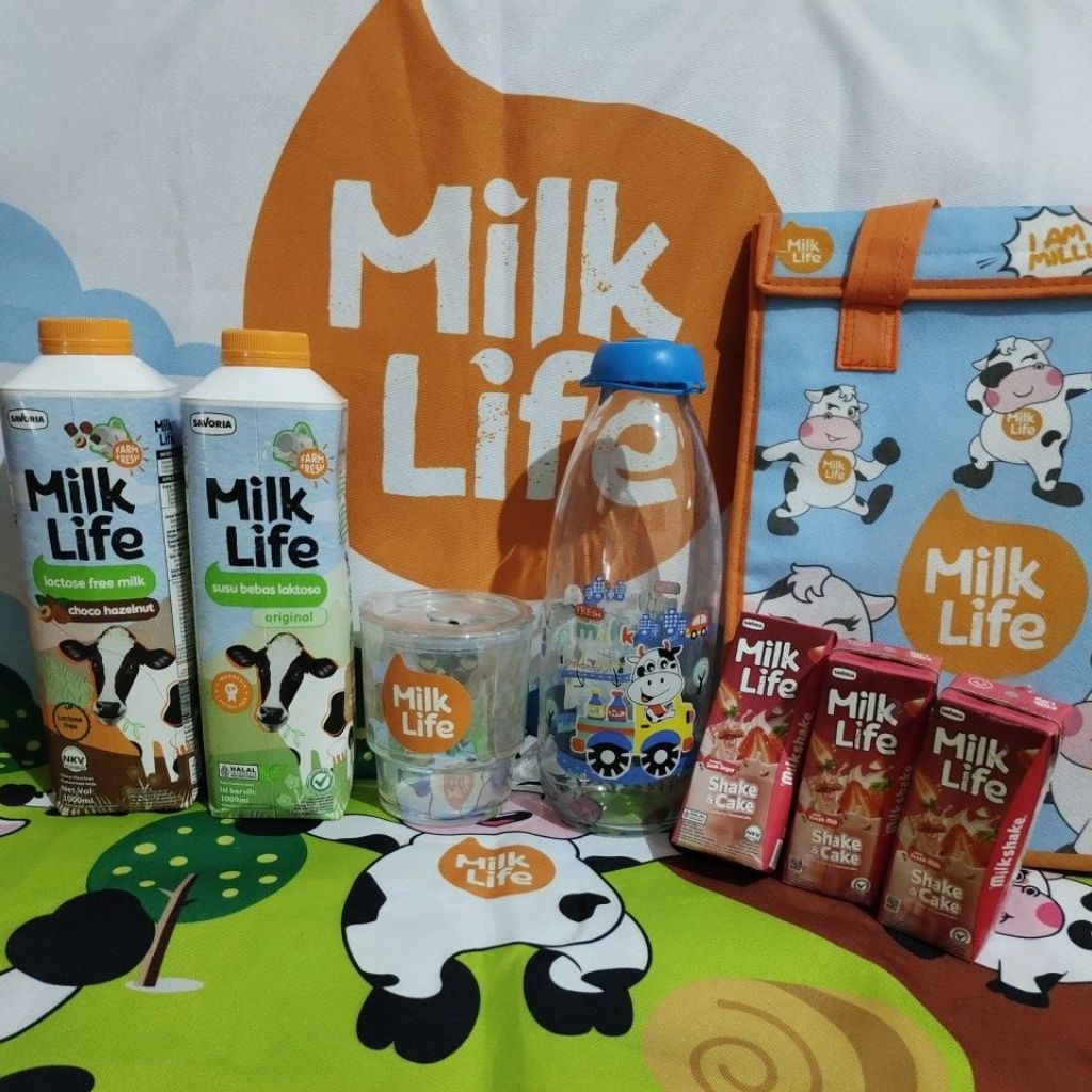 

Milk Life Paket susu 2 Ltr+ 3 Pc Susu @200 ml+Boneka sapi atau botol 1Liter