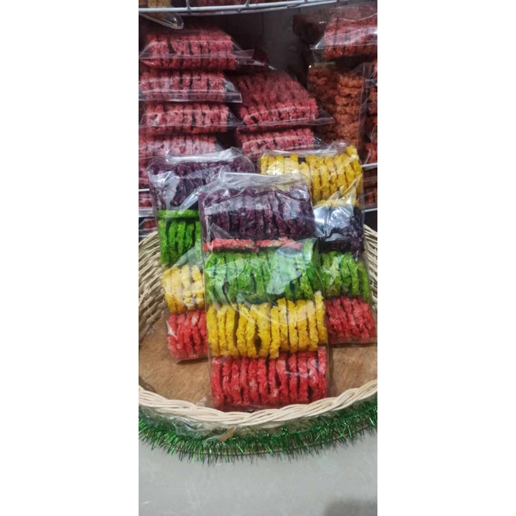 

Rengginang ketan mentah/olahan