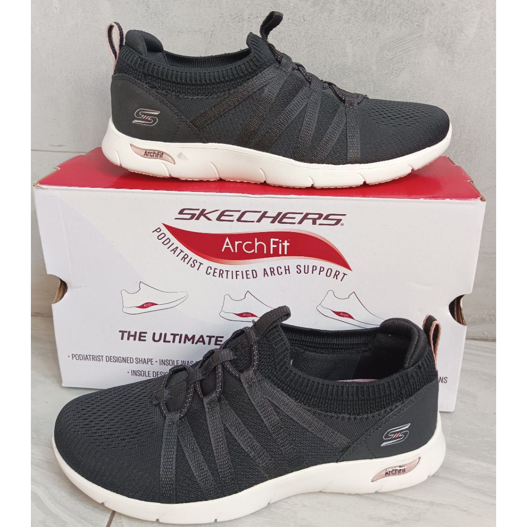 Sepatu Skechers ARCHFIT REFINE