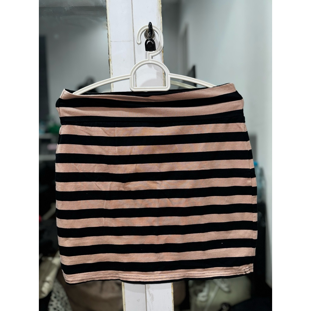 Cotton On Mini Skirt Preloved