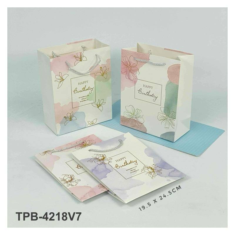 

TPB 4218V7 - ISI 12 PAPERBAG UK 19.5X24.5 TALI KUR BERDIRI MTF HAPPY BIRTHDAY LIST GOLD