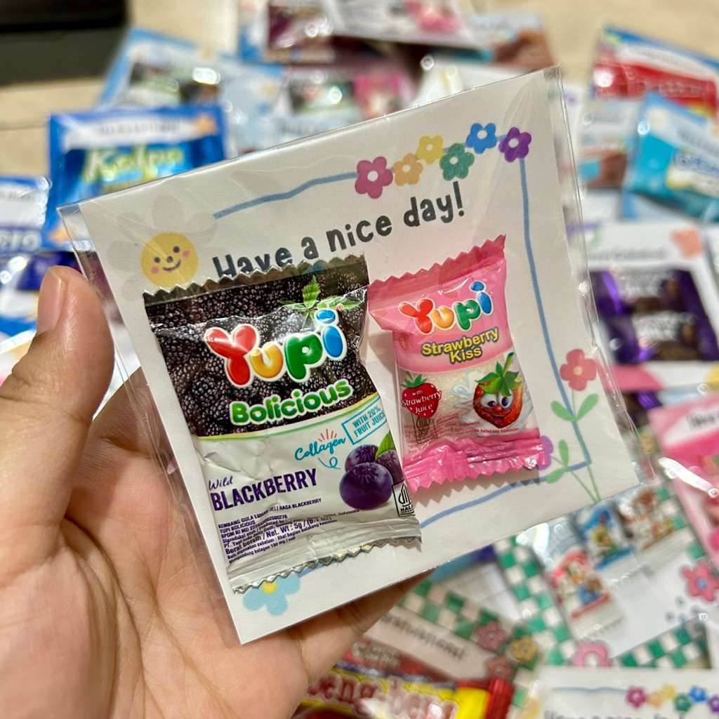 

[DOBLE YUPI] MINI GIFT SNACK / FREEBIES / HADIAH MINI / BINGKISAN SNACK / MINIGIFT OLSHOP / HADIAH LOMBA / GRADUATION