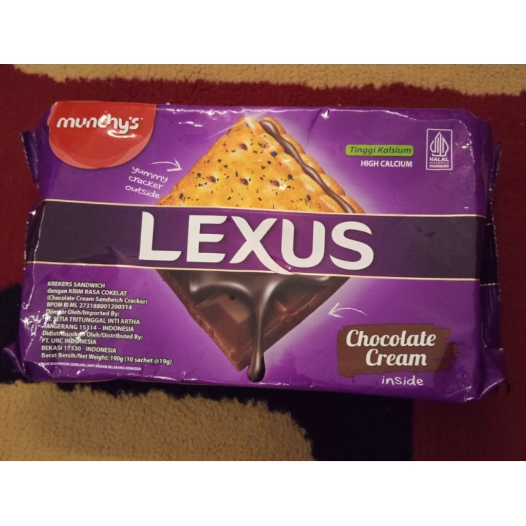 Biskuit LEXUS // biskuit tinggi kalsium//Lexus yummy cracker outside Malaysia