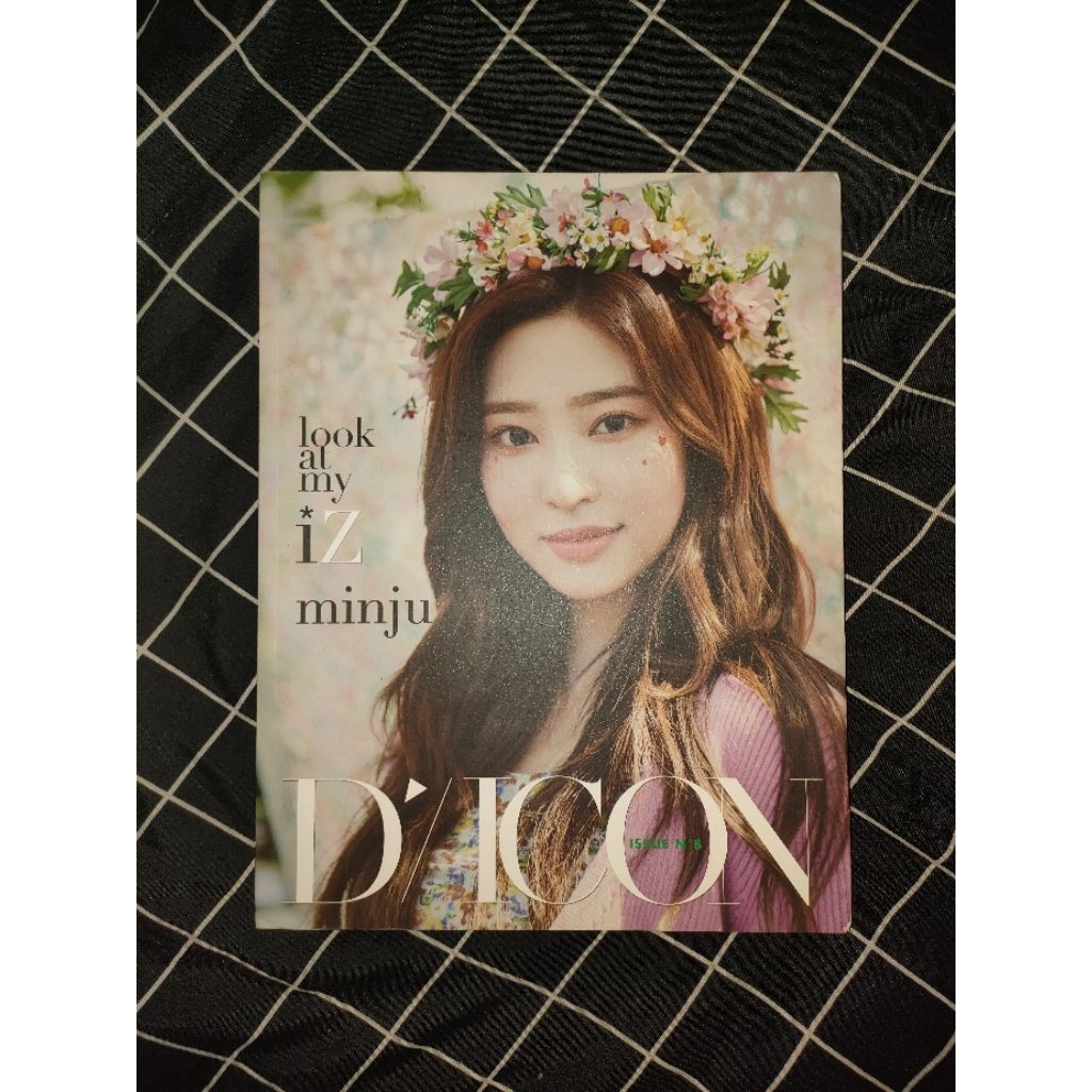 OFFICIAL IZ*ONE FIRST DICON MAGAZINE COVER KIM MINJU