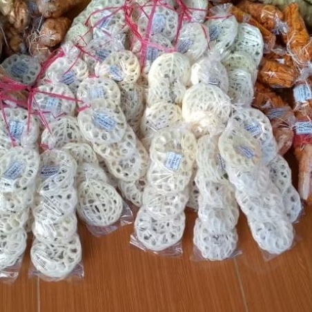 

kerupuk mawar putih