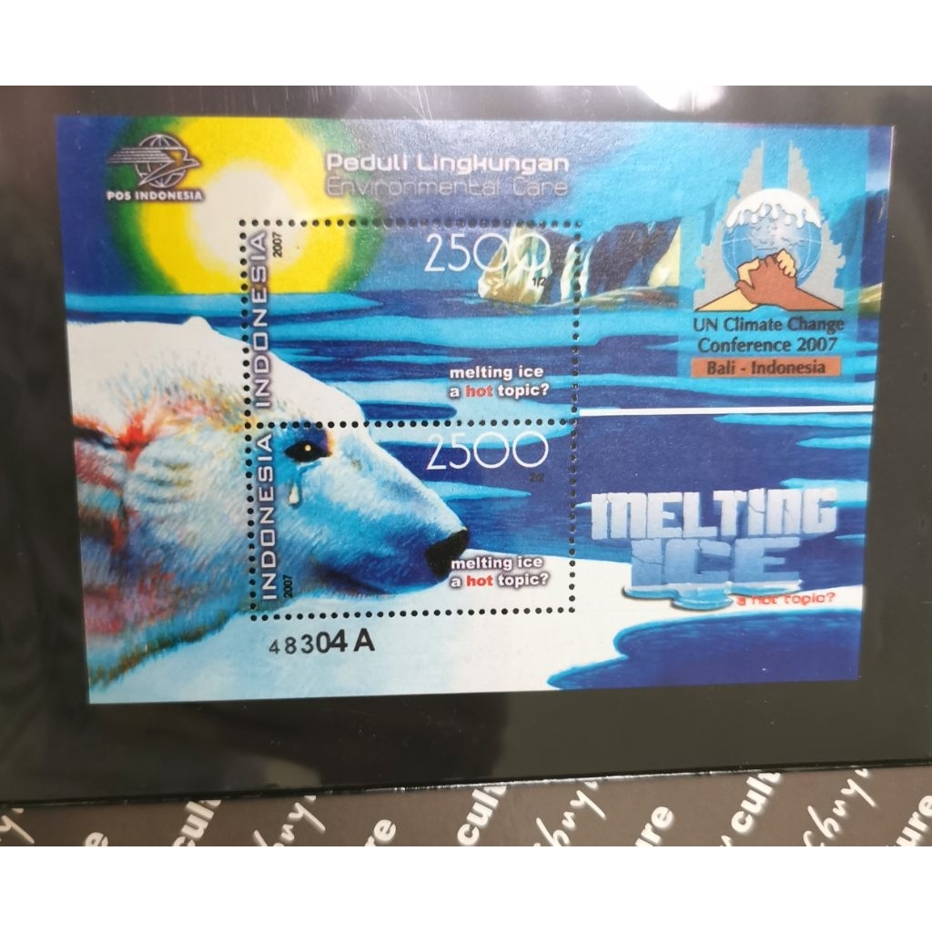 

Perangko Souvenir Sheet Melting Ice a hot topic