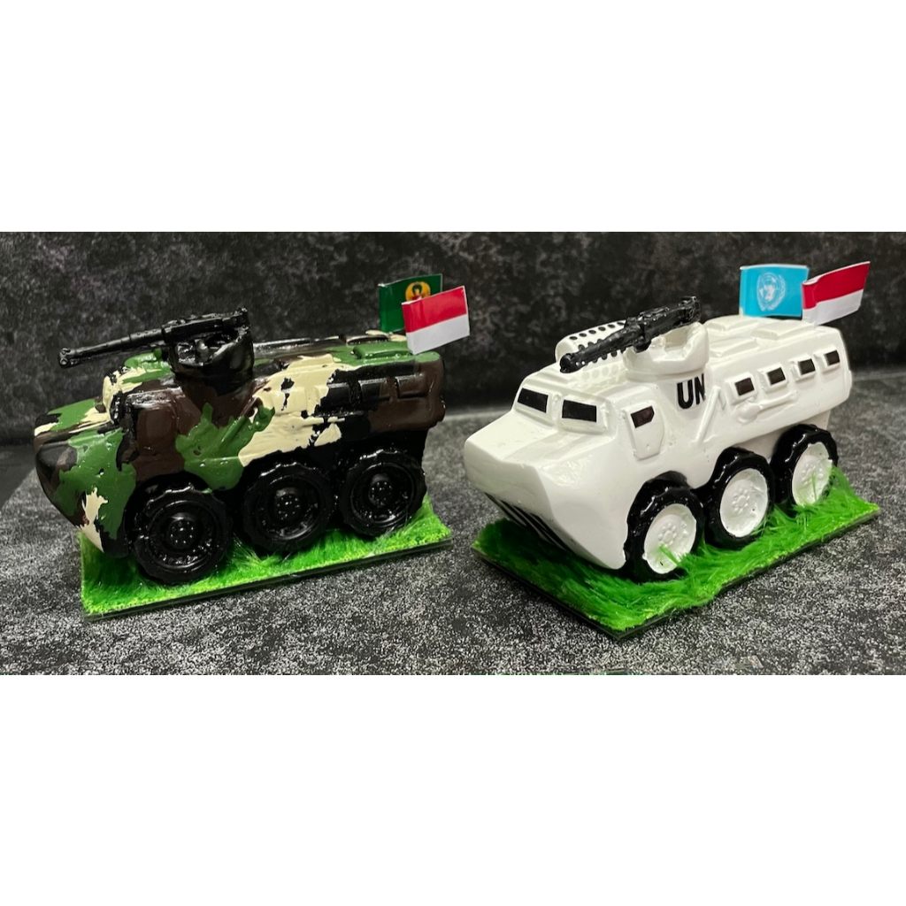 Miniatur Tank Militer TNI | Miniatur Tank| Patung Tank TNI | Miniatur Tank UN PBB | Miniatur Mobil