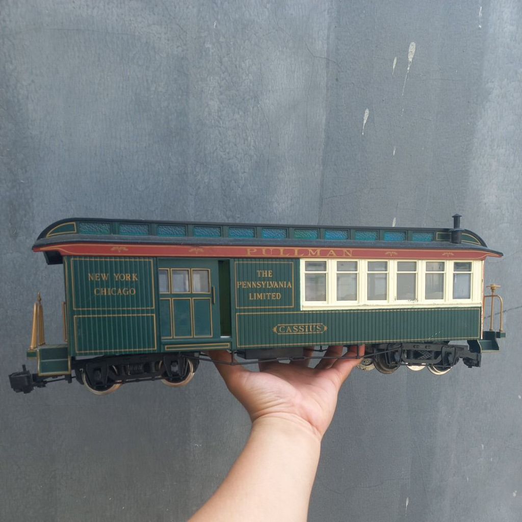 Gerbong Kereta Skala G Bachmann