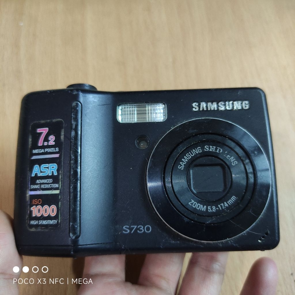 Camera digital Samsung S730