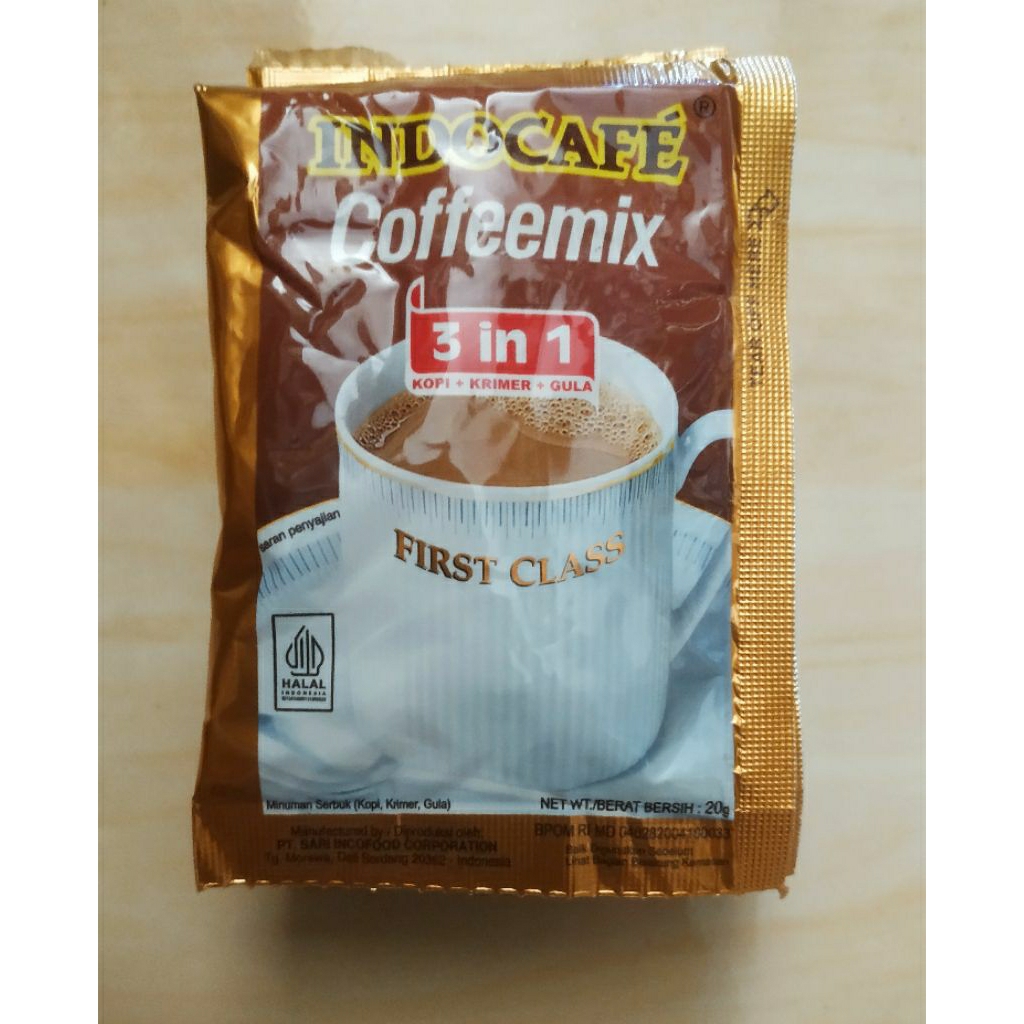 

Indocafe Coffeemix 3in1 - 1 kopi instan 1 renceng 10 Sachet Pack