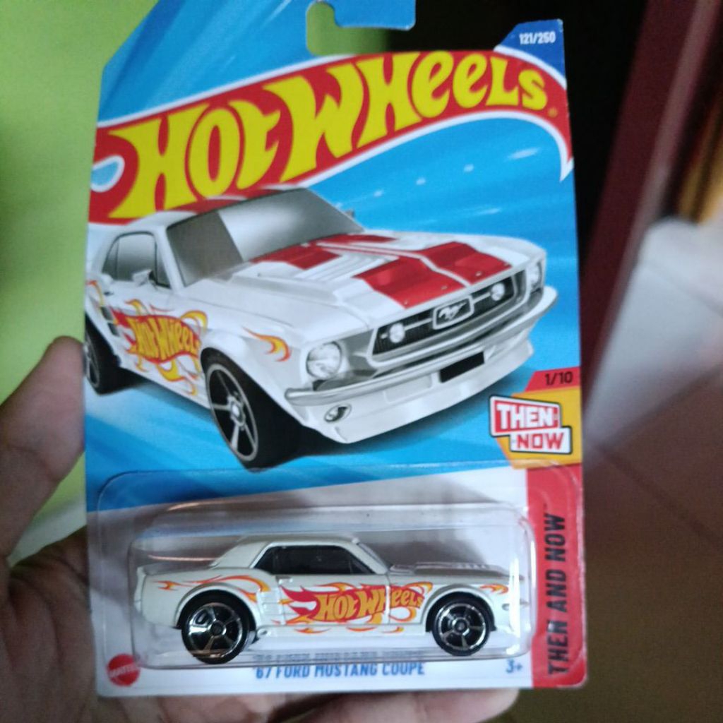 hot wheels ford mustang