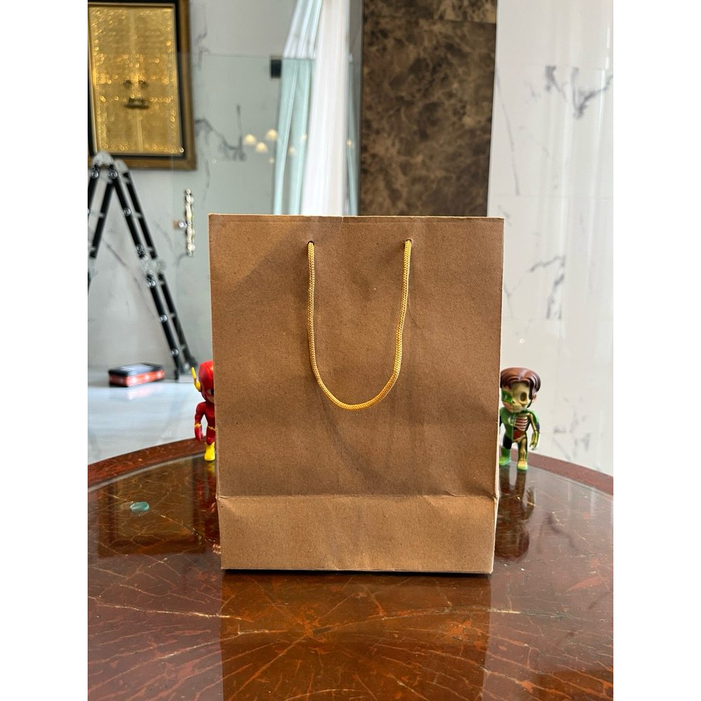 

Paper Bag no brand