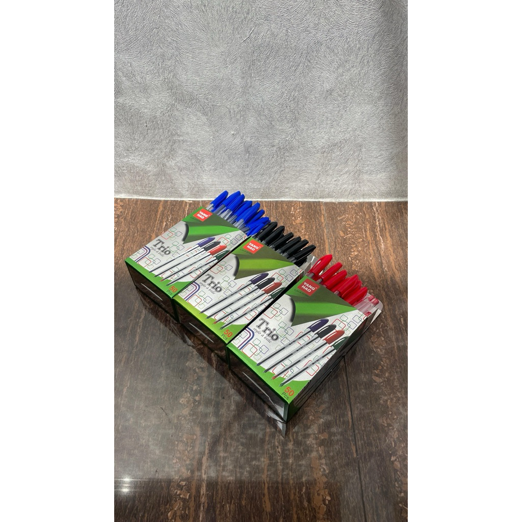 

Pulpen Ballpoint Gel Pen Easy Gel Pen Variasi 0.5mm HITAM BIRU MERAH MURAH MERIAH KUALITAS BAGUS