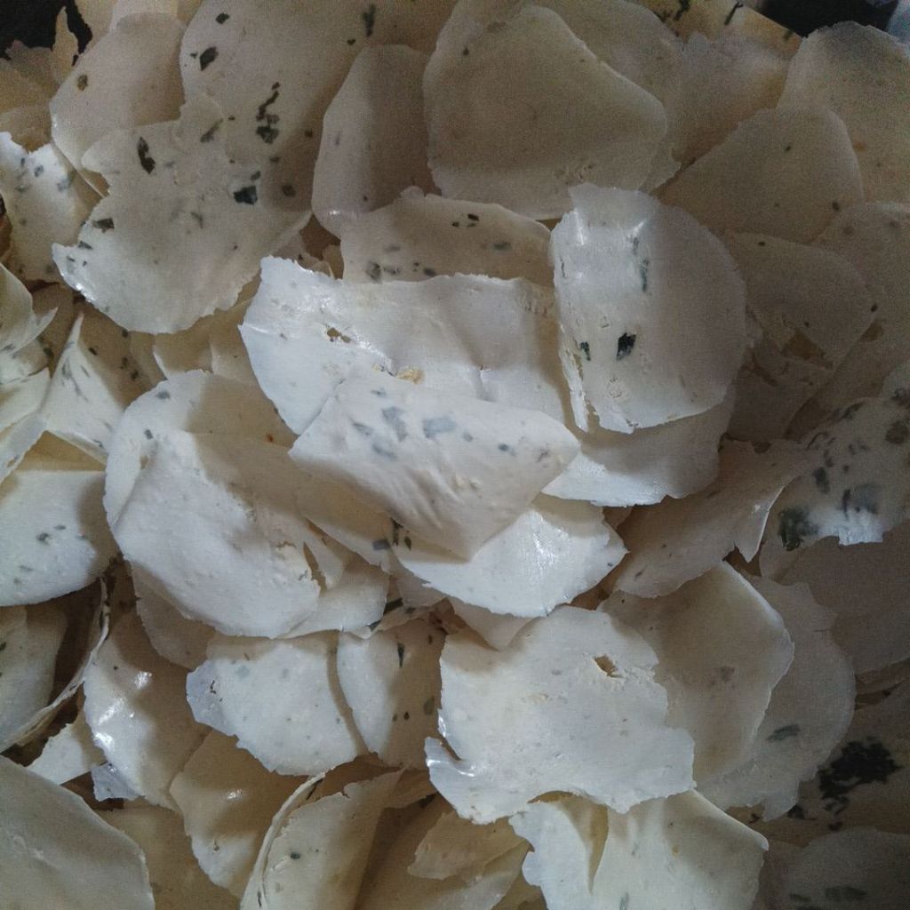 

Kerupuk Opak Koin MENTAH 400 gram Asli Wonosobo