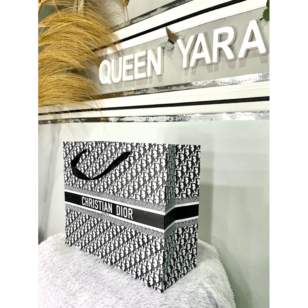 

PAPERBAG D10R untuk tas kado