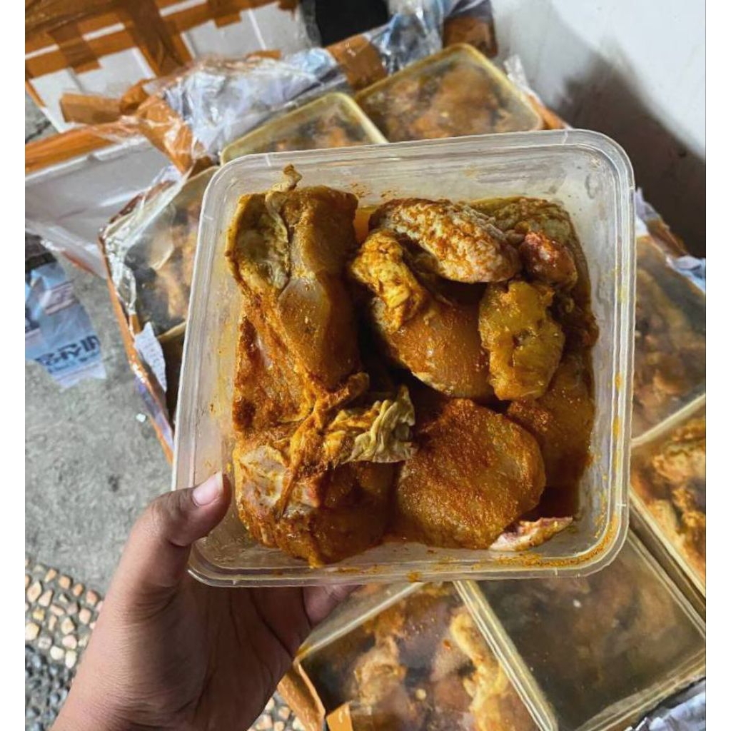 

Ayam Marinasi