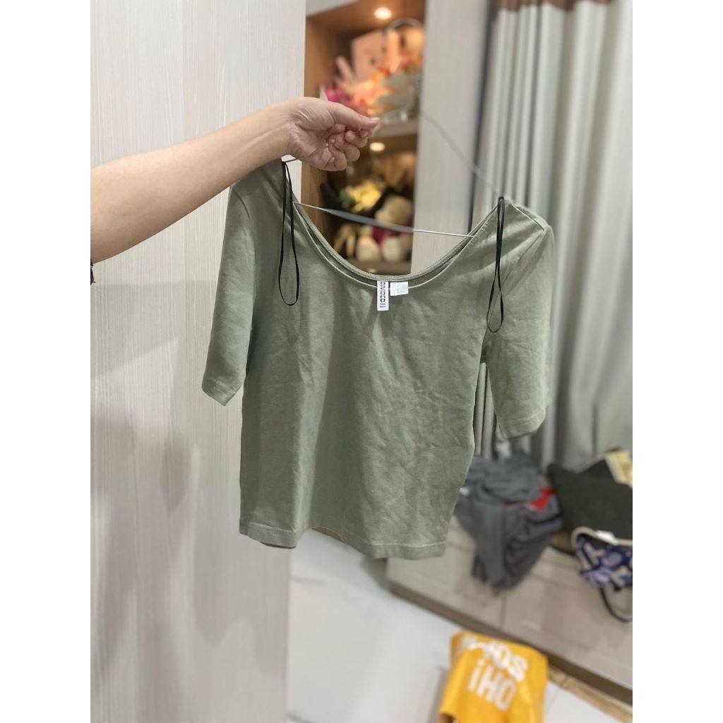 preloved H&M crop/CROP TOP/TUBE