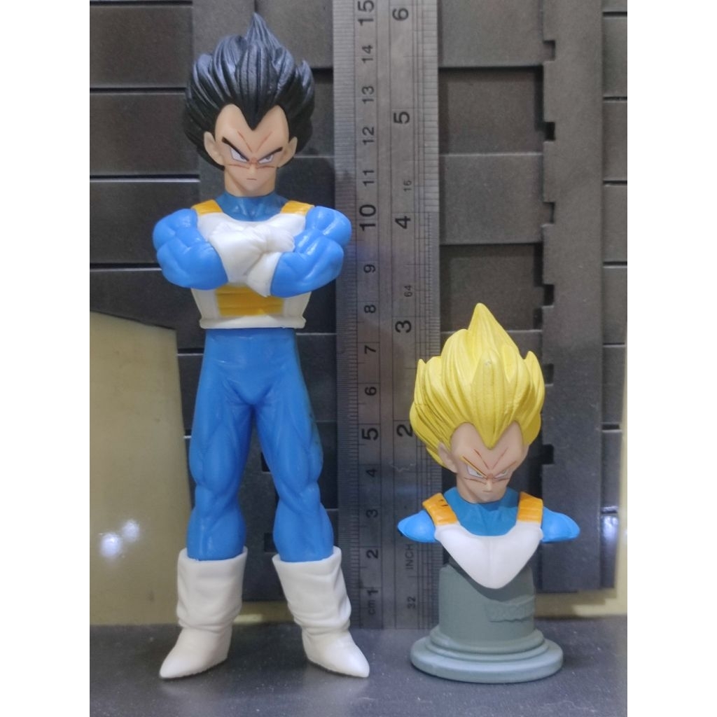 Dragon Ball Warrior Z Vegeta Figure