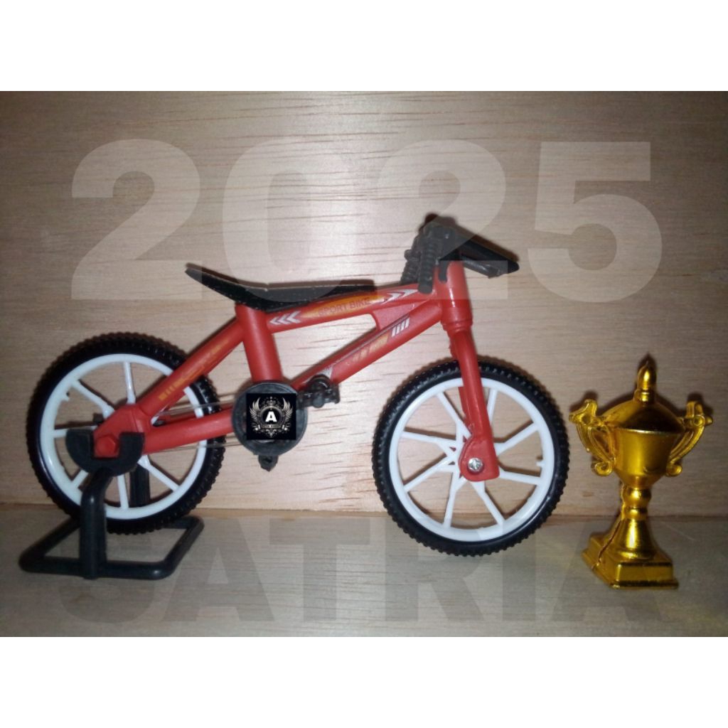Miniatur sepeda drag BMX RANDOM 2025