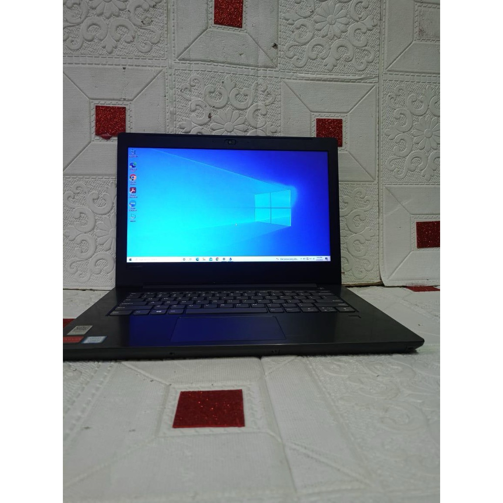 leptop lenovo i7 gen 8 ram 4gb ssd 256gb murah  mulus