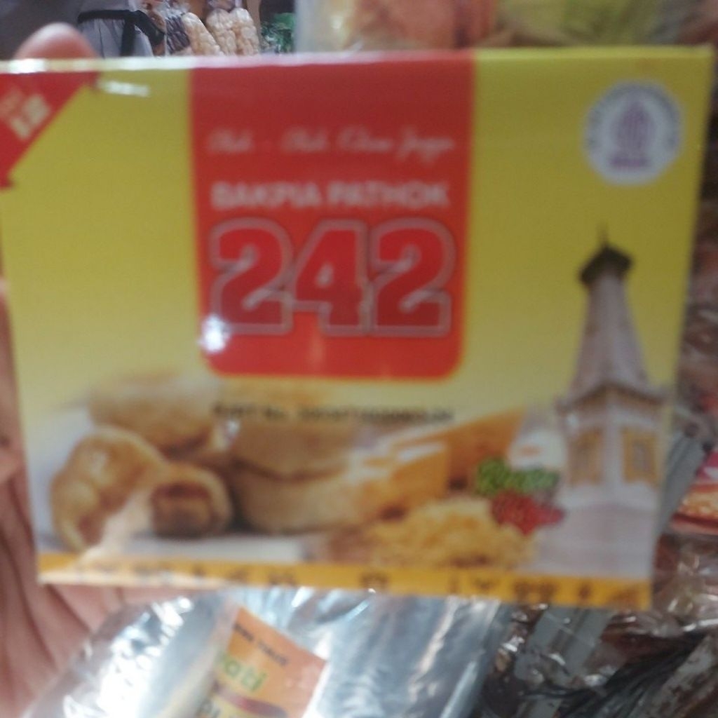 

Bakpia pathok jogja iai 12 biji rasa keju