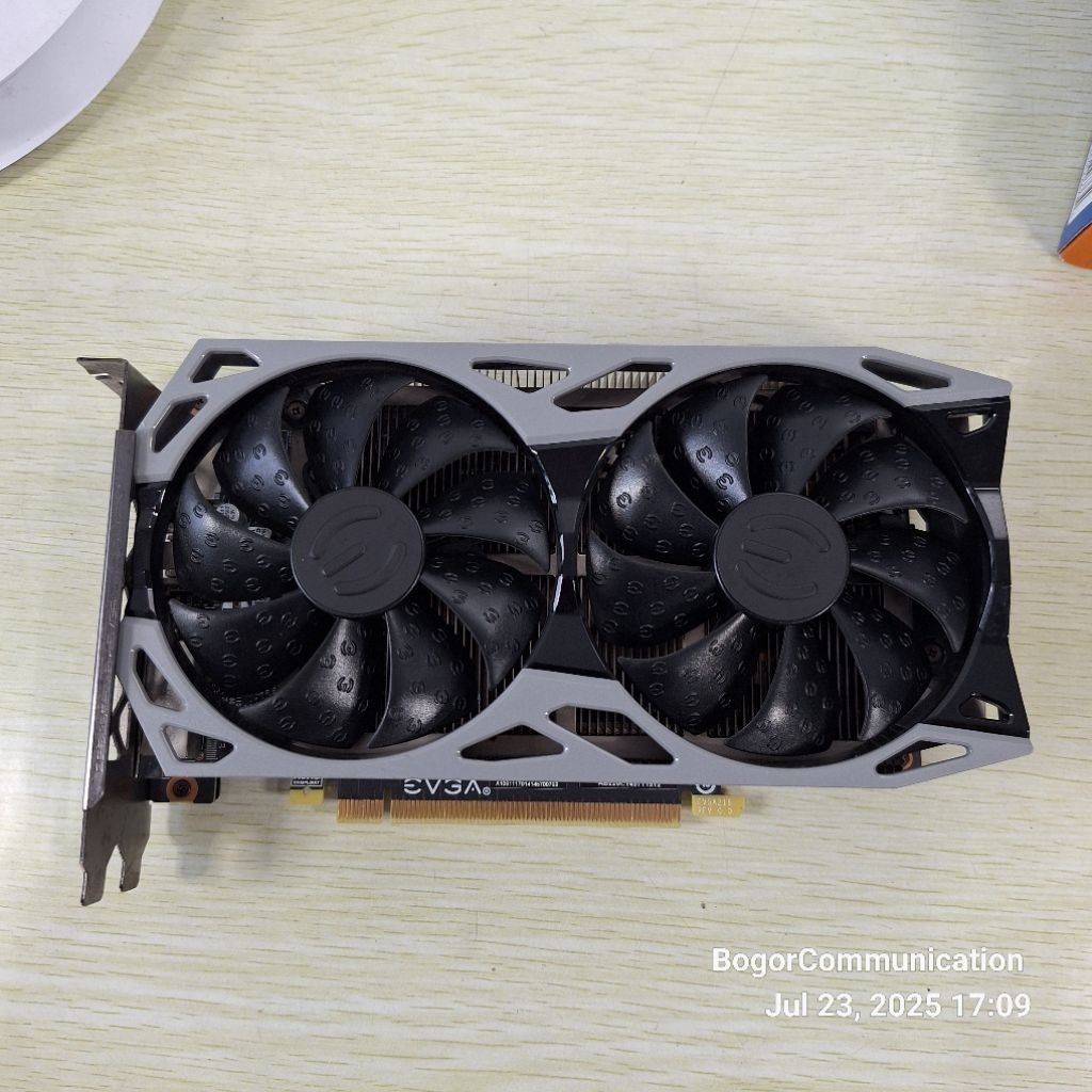 VGA EVGA GTX 1650 4GB DDR6 Nvidia Geforce GTX1650