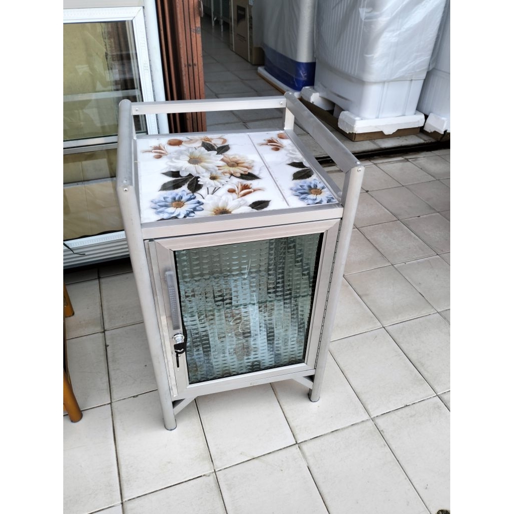 Meja magic com aluminium