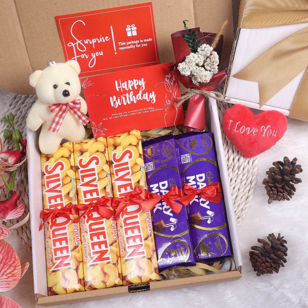 

FREE ONGKIR KADO COKLAT HAMPERS ULTAH PACAR CEWEK COWOK HADIAH WISUDA ULANG TAHUN SEMPRO GIF BOX