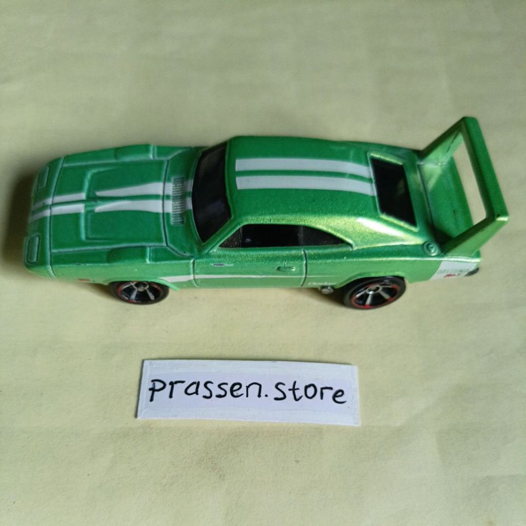 Hot Wheels Dodge Charger Daytona: Loose