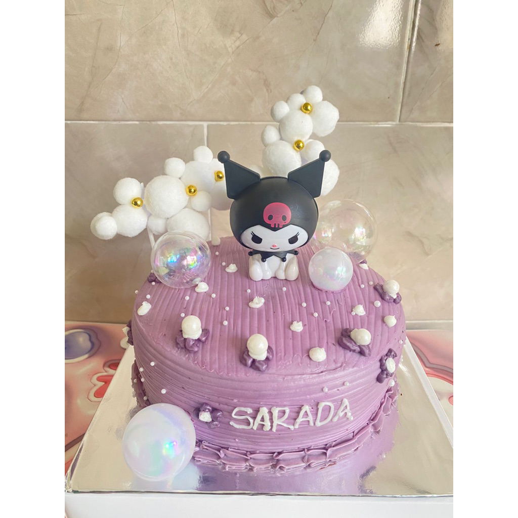 

CAKE KUROMI CINNAMON ROLL LUCU