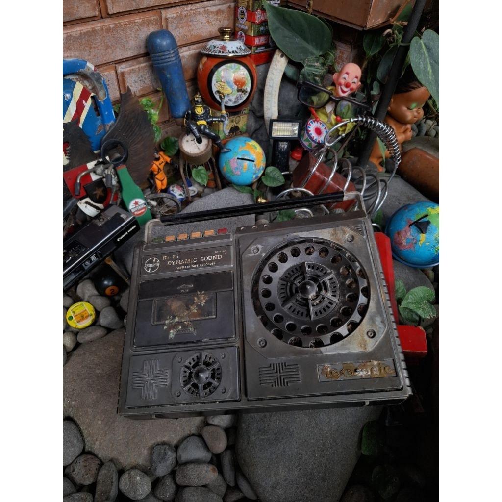 Radio telesonic jadul lawas antik kuno display vintage 85rb anggap mati