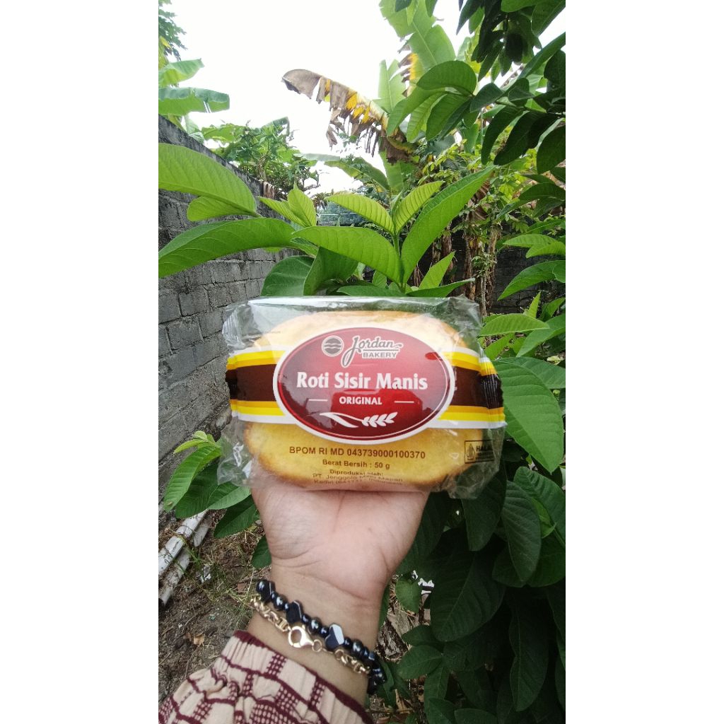 

Roti sisir manis original jordan bakery
