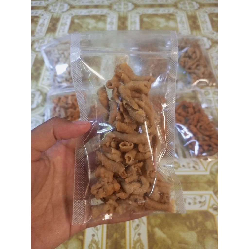 

usus crispy dan basreng