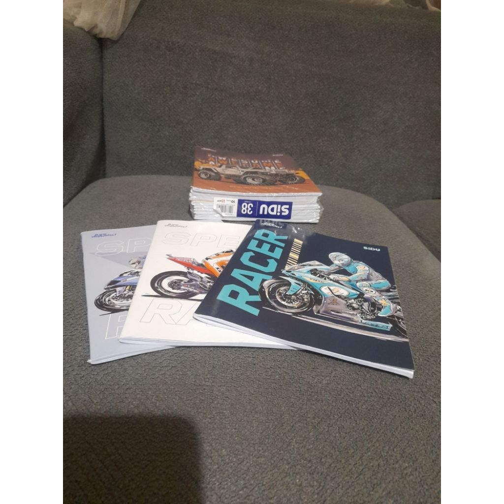 

ECERAN ISI 5PCS SIDU 38 LEMBAR MOTIF RANDOM CEWEK COWOK PAPER STATIONERY DAPAT 5BUKU SIDU 38LEMBAR