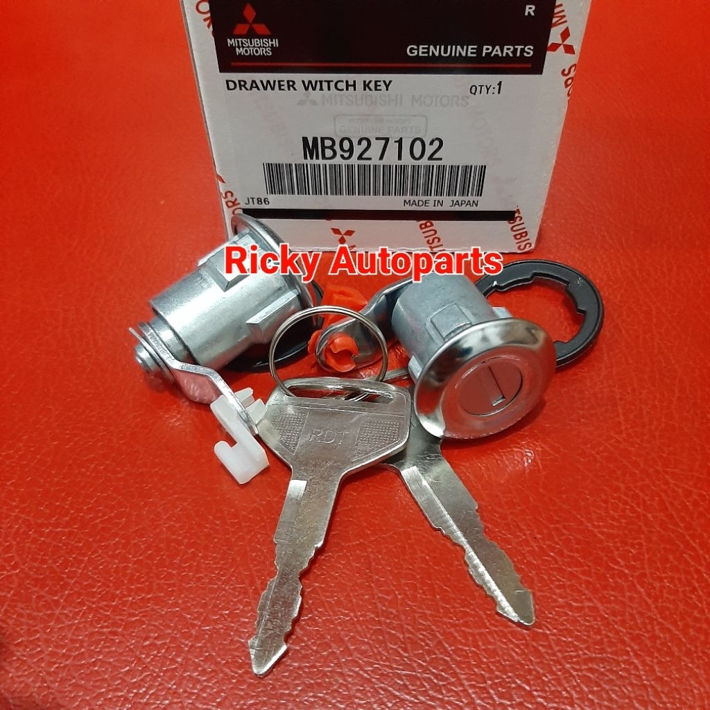 Original Door Key Set Kunci Pintu Set Mitsubishi L038 L039 L300 1set