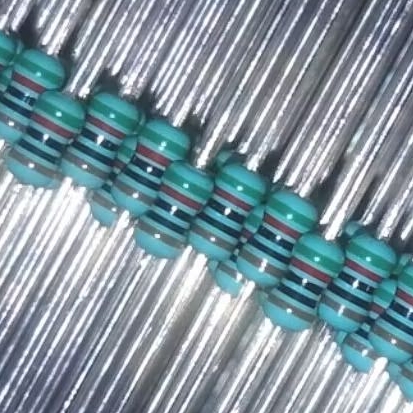 Resistor 10k 1/4watt  body kecil metalfilm japan & Taiwan (100pcs)