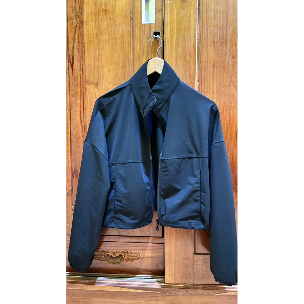 Reytorrm Jaket Airism Anti UV Black