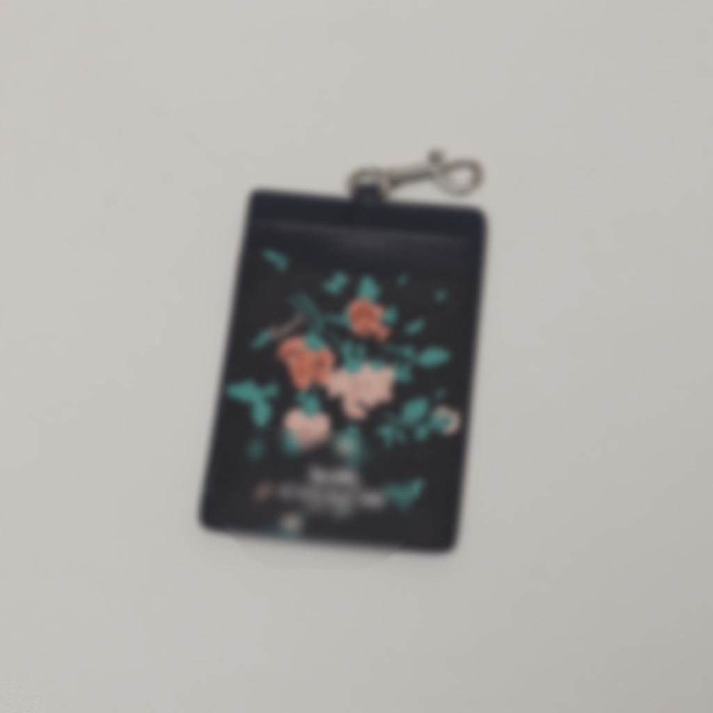 

Lanyard ID Card Wanita or Pria Motif Random Tali Kulit HW Gold, Silver, Black