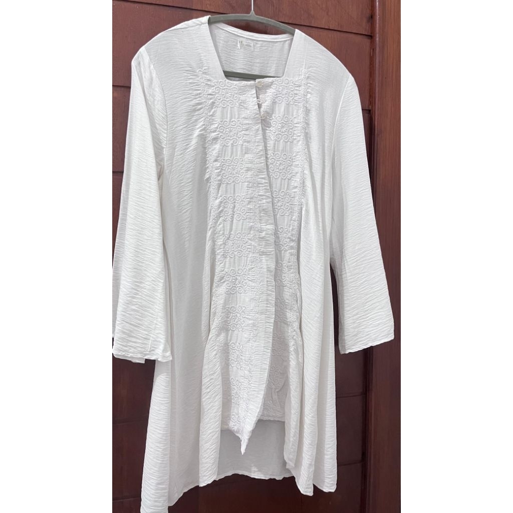 Outer Tunic Bordir (preloved)