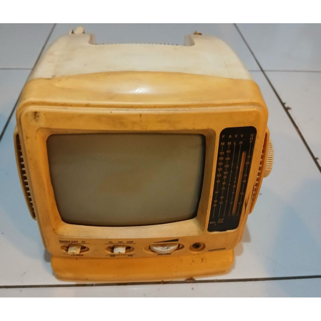 TV KECIL JADUL CREAM