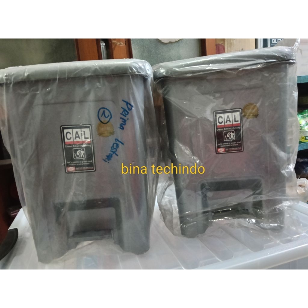 TEMPAT SAMPAH SHINPO INJAK. TONG SAMPAH INJAK. TONG SAMPAH SHINPO 10L INJAK. DUSTBIN SHINPO INJAK. T