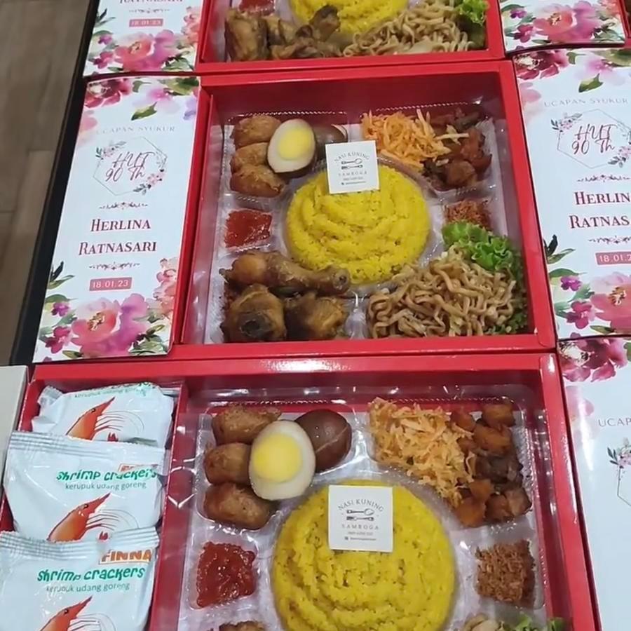 Box Hampers Nasi Premium Sekat Dan Tutup Full Mika Kotak Catering Warna Merah